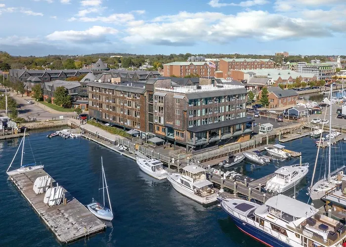 Club Wyndham Inn On Long Wharf